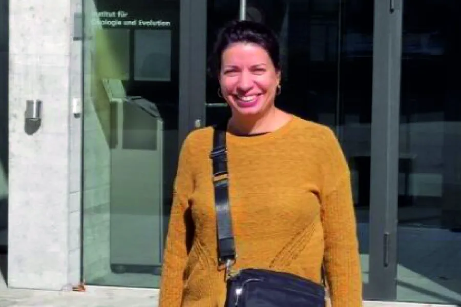 A investigadora Sónia Cristina realizou um seminário no Instituto de Ecologia e Evolução (IEE) da Universidade de Berna